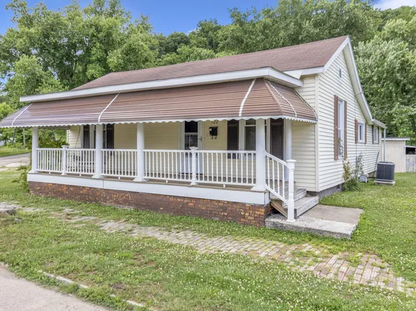 522 Poplar St, Nelsonville, OH 45764