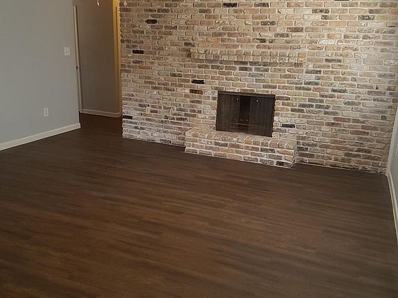 5th image of 4912 Green Willow Ln