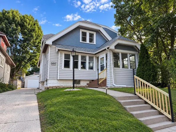 8215-8217 Portland AVENUE, Milwaukee, WI 53213