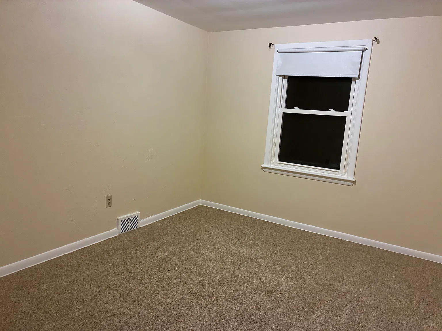 3 bed, 1400 sqft, $1,675 — Photo 3