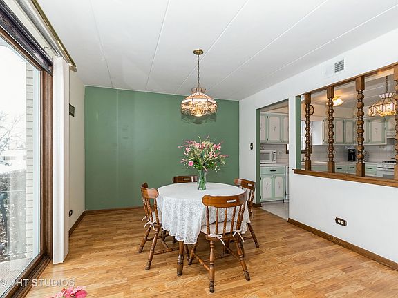 5th image of 15259 Catalina Dr Unit 2