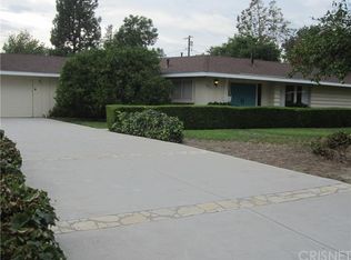 8855 Zelzah Ave, Northridge, CA 91325