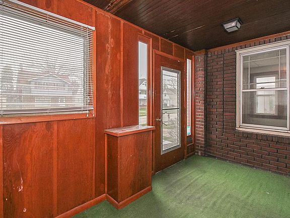 3rd image of 9806 Sladden Ave #1DN