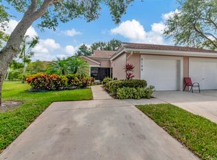 8199 Springlake Dr, Boca Raton, FL 33496