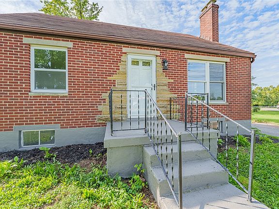 5th image of 3869 Kemp Rd