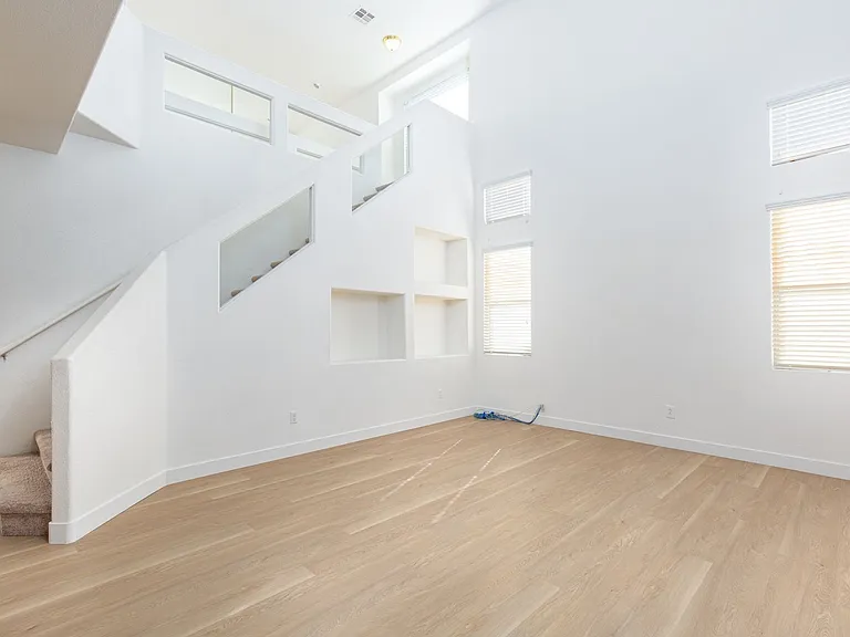 408 Madison Taylor Pl — Photo 8