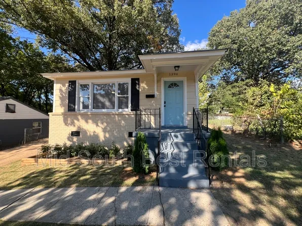 1396 Ledger Rd, Memphis, TN 38106