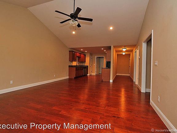 5th image of 4669 Greenwood Cir