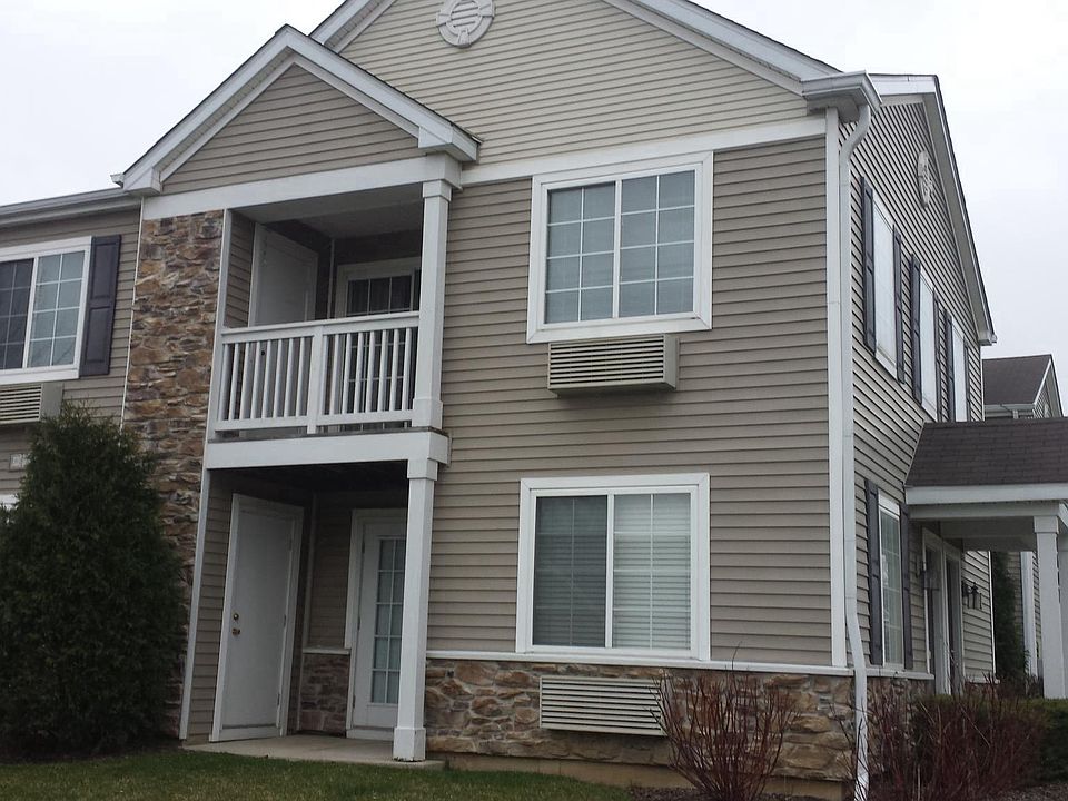 2nd story balcony
