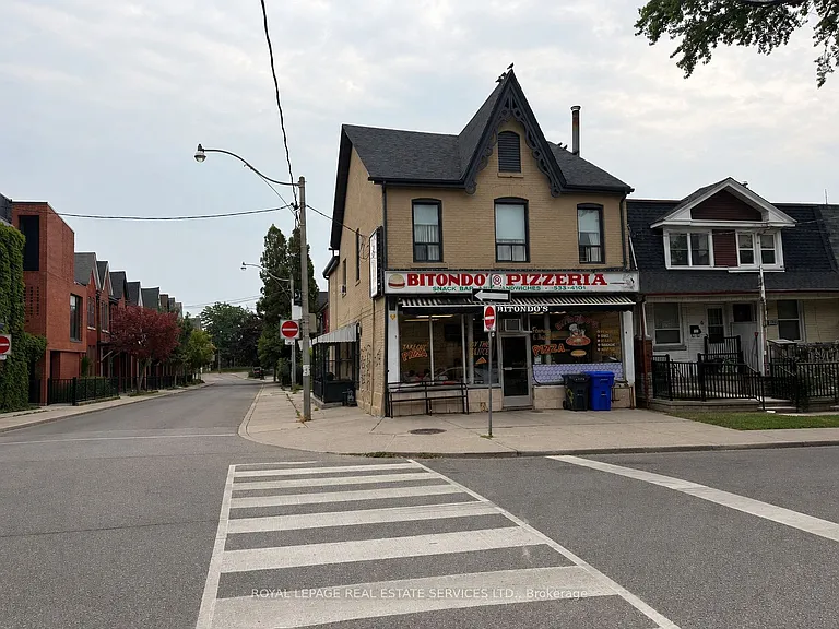 5 Henderson Ave — Photo 13