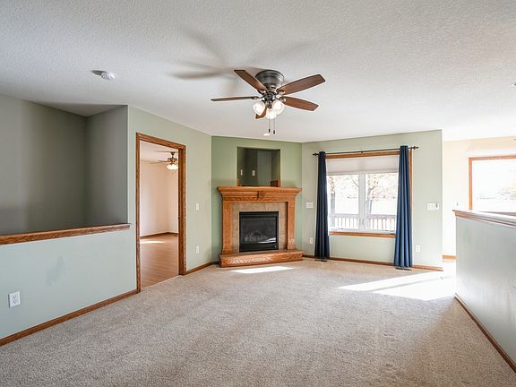 4th image of 400 S 8th Ct #30