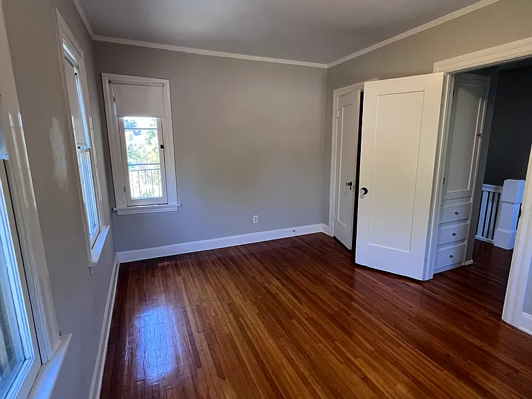 4243 E Vermont St — Photo 23