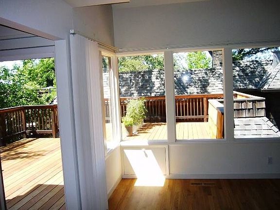 3rd image of 54 Cleland Ave