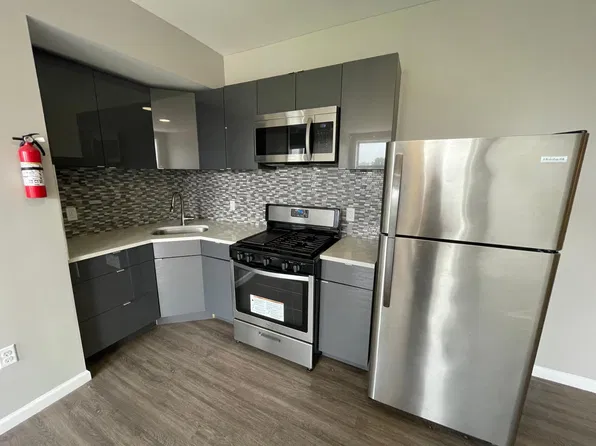 38 Winans St APT 14, East Orange, NJ 07017