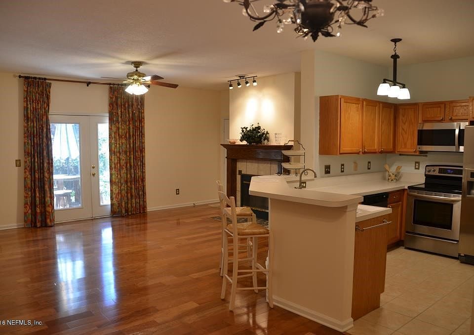 family room 1