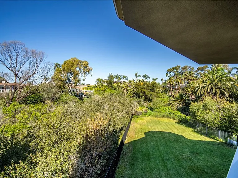 214 Avenida Montalvo #2 — Photo 48