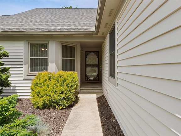 4th image of 2443 Shoreham Highlands St