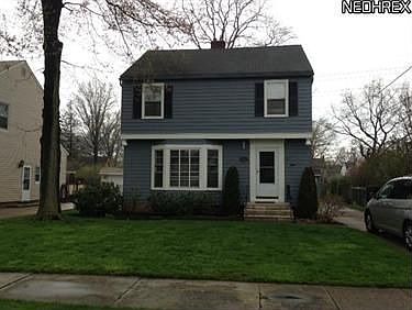 2nd image of 21236 Beachwood Dr