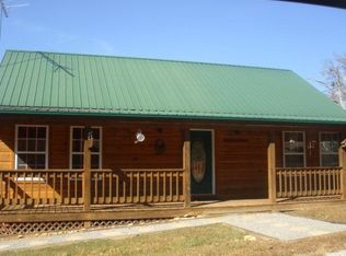 116 Boomerang Ln, Byrdstown, TN 38549