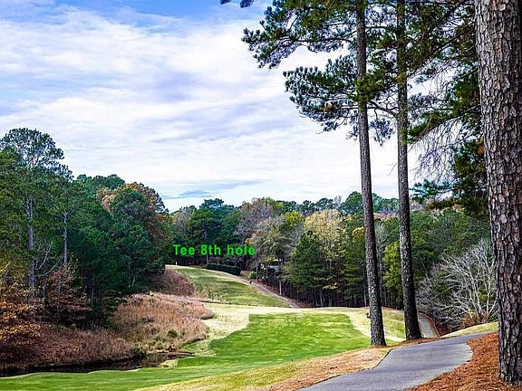 2nd image of 1040 Pebble Hill Ln #19