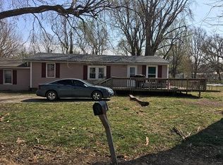 6917 Marie St, Saint Joseph, MO 64504
