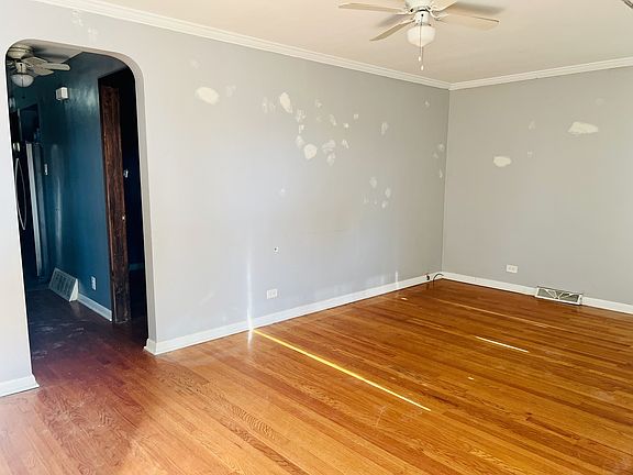 4th image of 5642 S Mason Ave