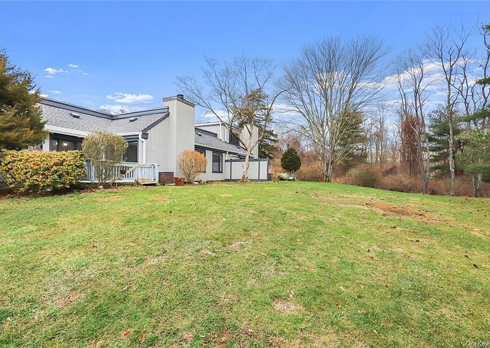 6 Heritage Hls Somers NY Zillow