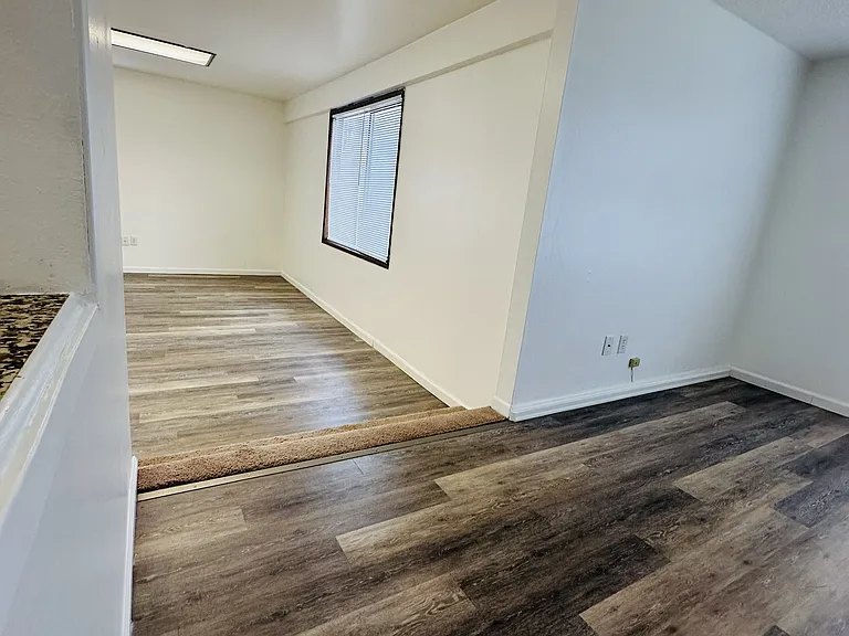 31046 22nd Ave S — Photo 10