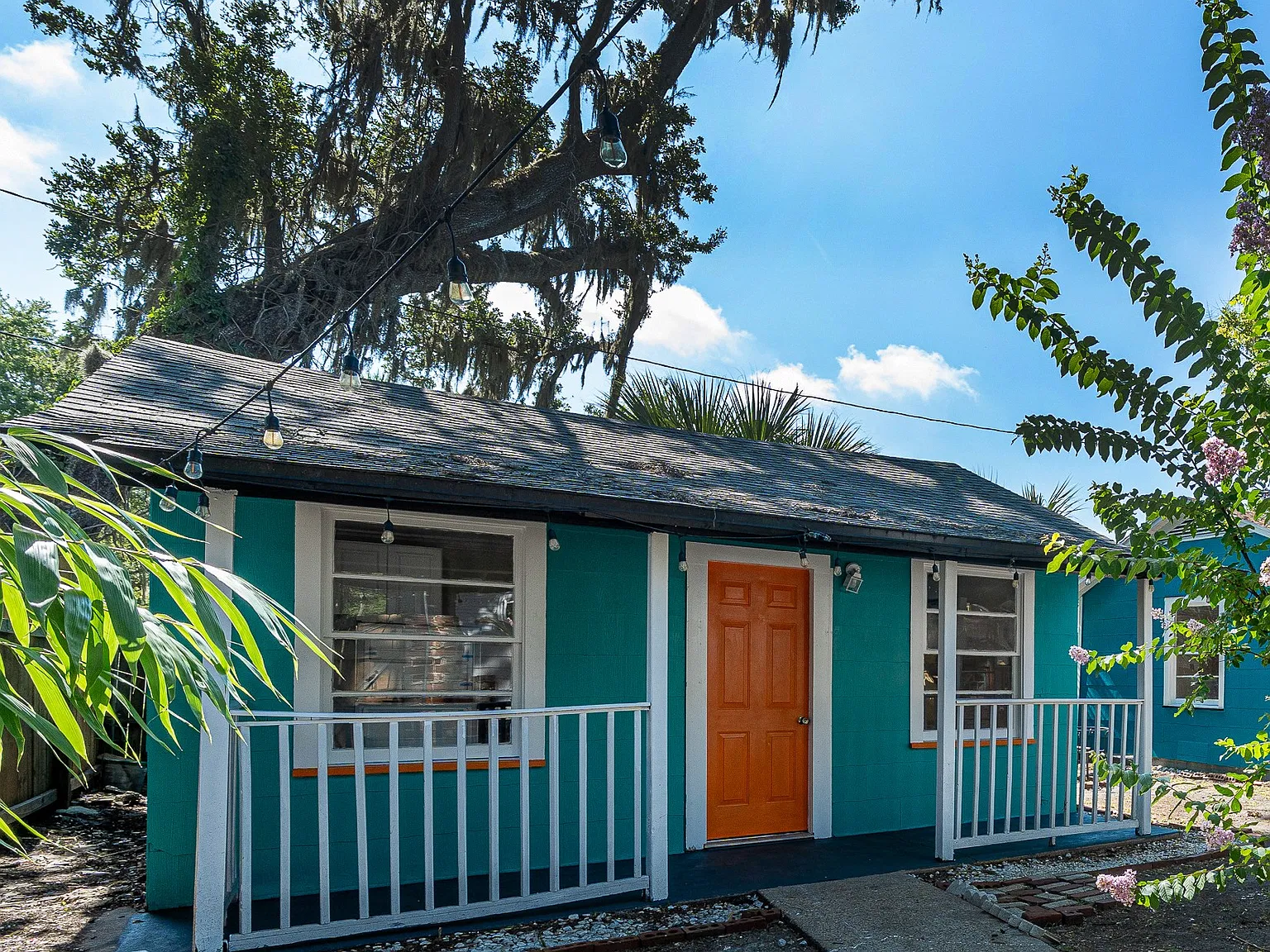 Studio, 360 sqft, $1,050 — Photo 1