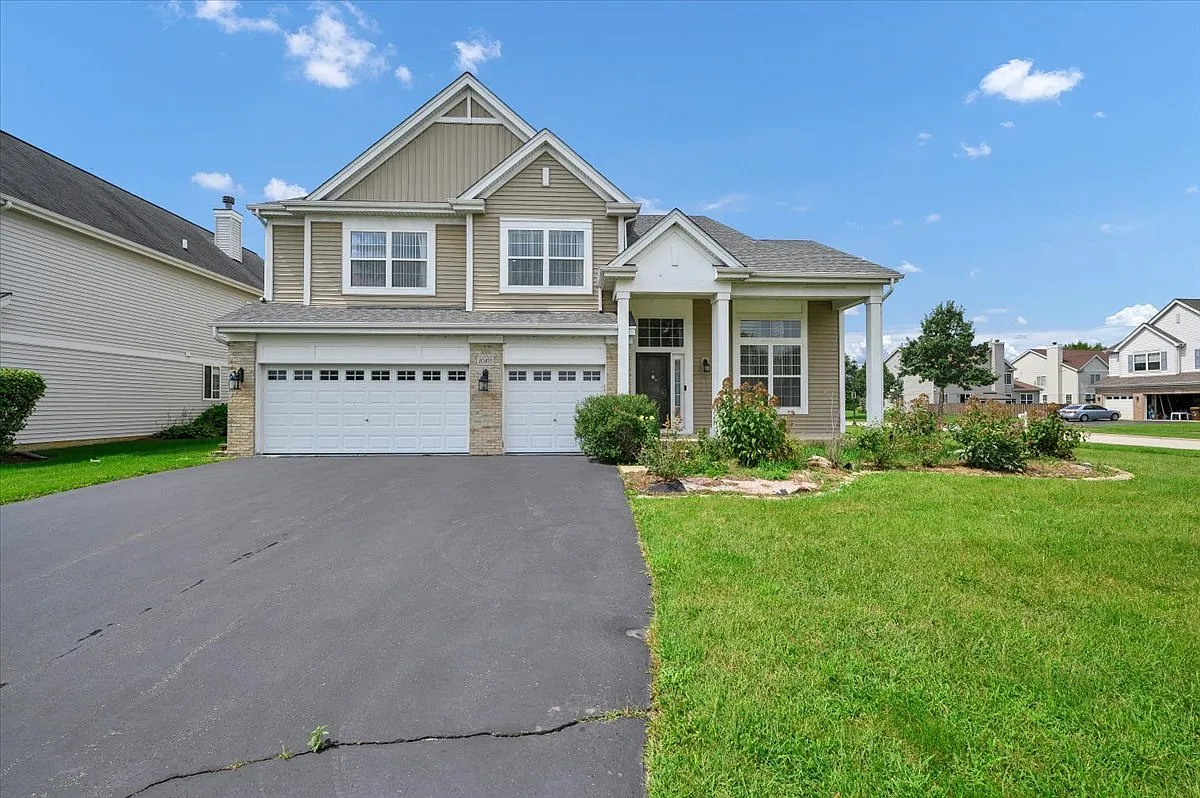 5 bed, 3.5 bath, 4593 sqft, $4,200 — Photo 1