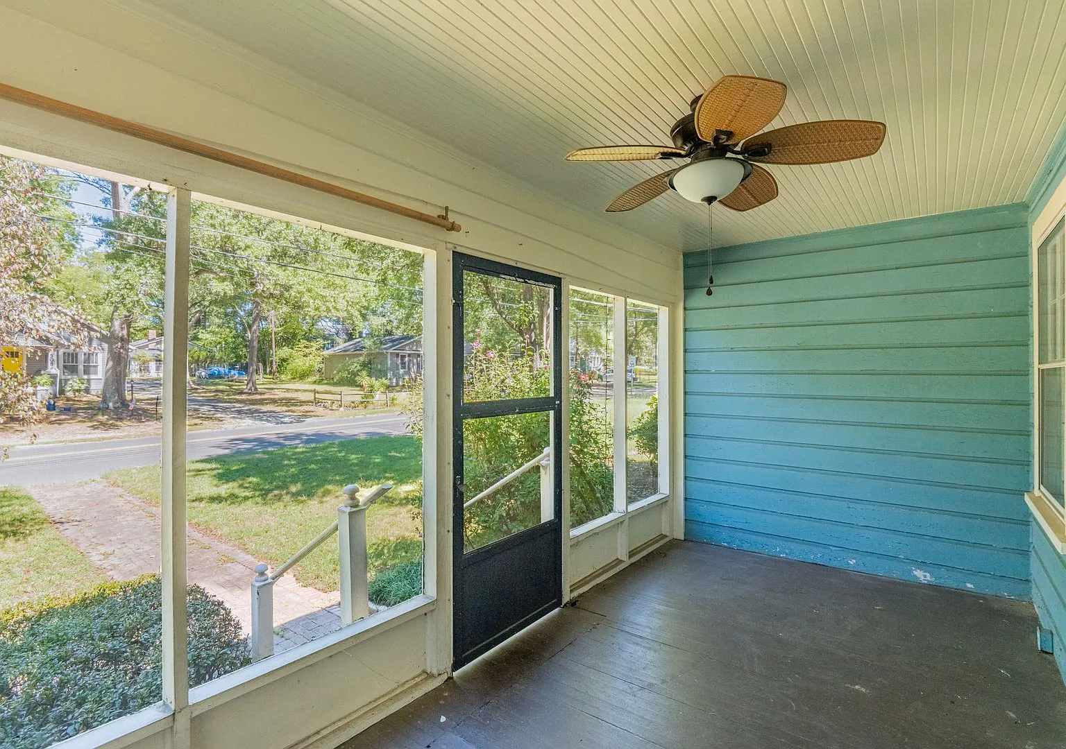 Charming Durham Home with ADU, Screened Porch & Hardwood Floors — Photo 3