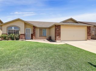 2046 E Devon Rd, Gilbert, AZ 85296