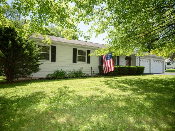 10950 Mount Vernon Rd, Utica, OH 43080