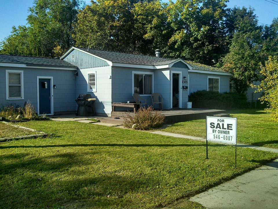 1st image of 1303 Worden Ave
