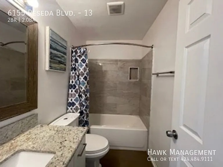 6155 Reseda Blvd #13 — Photo 9