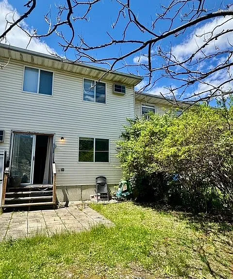 39 Cedar Ct — Photo 3