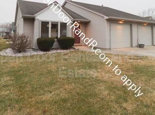 1515 Flagstone Dr, Fort Wayne, IN 46815