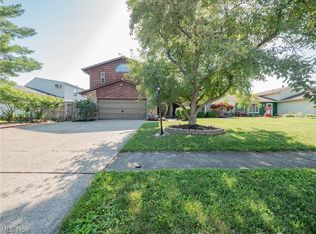 137 Potomac Dr, Elyria, OH