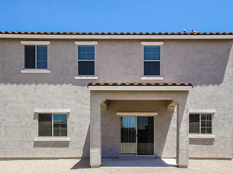5012 S 109th Dr — Photo 16