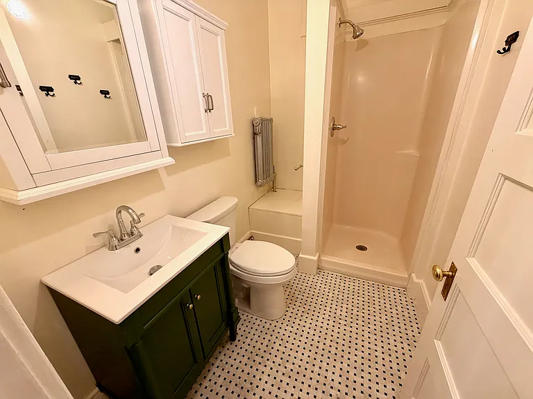 69 S Pleasant St #12 — Photo 12