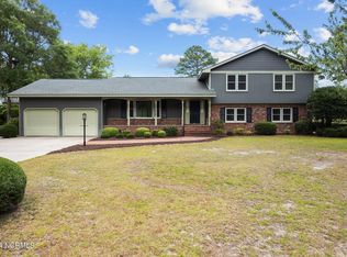 4510 Gloucester Dr, Trent Woods, NC 28562