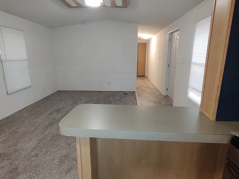 8685 Green Meadows Ln — Photo 31
