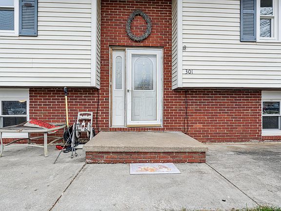 3rd image of 301 Sheridan Pl