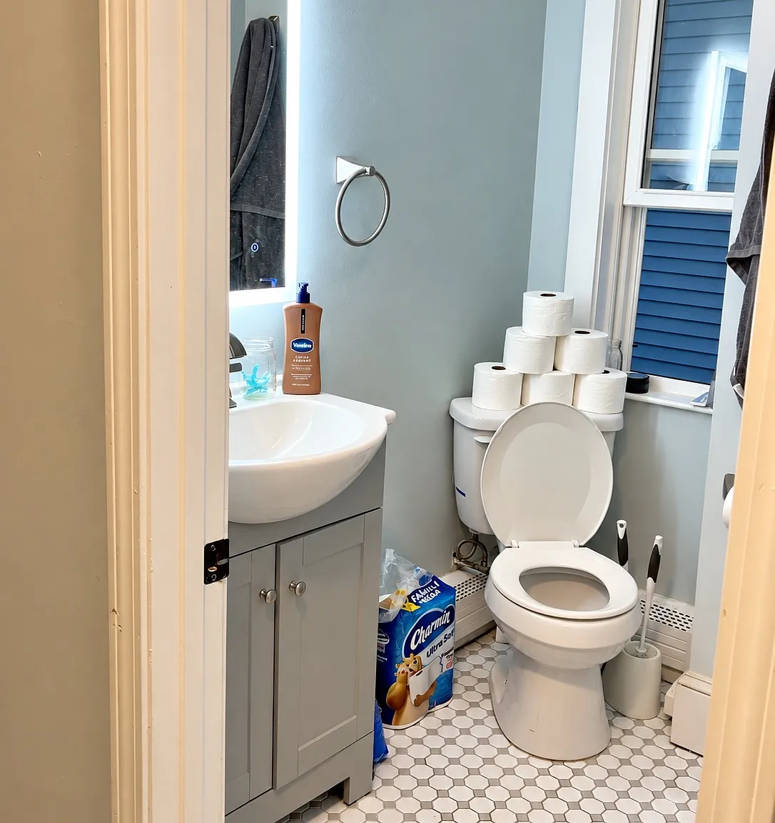 2 bed, 941 sqft, $2,250 — Photo 4