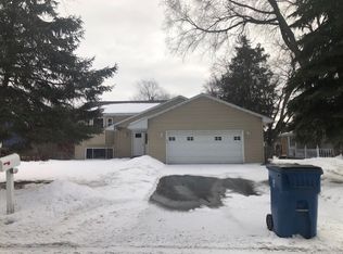 120 64 1/2 Way NE, Fridley, MN 55432