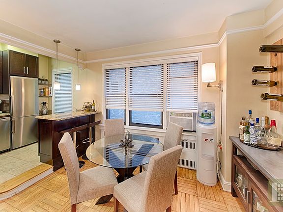 2nd image of 123 E 37th St #2A