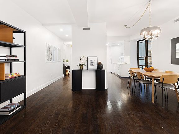 2nd image of 255 W 98th St APT 3B
