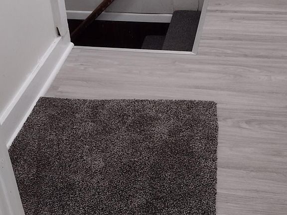 Landing at the top of the entrance stairs.