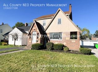 1272 Avondale Rd, South Euclid, OH 44121