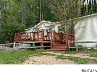 95 Bens Cove Rd, Candler, NC 28715